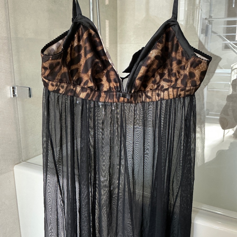Dolce & Gabbana Leopard Detail  Lingerie Top